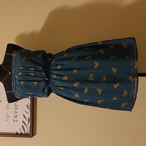 MOSSIMO SUPPLY CO - Picture 1 of 5